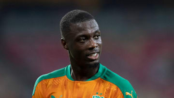 DOUALA, CAMEROON - JANUARY 16: NICOLAS PÉPÉ of Ivory Coast during the Group E Africa Cup of Nations (CAN) 2021 match between Ivory Coast and Sierra Leone at Stade de Japoma in Douala on January 16, 2022. (Photo by Visionhaus/Getty Images)