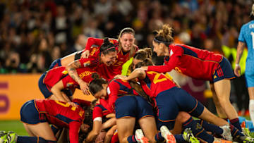 Spain players celebrate at the end of the FIFA Women's World Cup final match between Spain and England at Stadium Australia on August 20, 2023 in Sydney, Australia. (Photo by Will Murray/Getty Images)