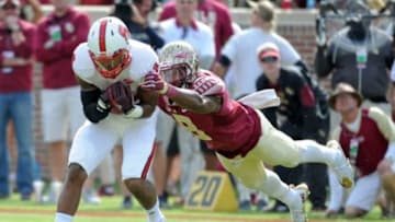Nov 14, 2015; Tallahassee, FL, USA; Florida State Seminoles defensive back Jalen Ramsey (8) cannot defend a pass to North Carolina State Wolfpack wide receiver Bra
