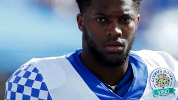 ORLANDO, FL - JANUARY 01: Josh Allen #41 of the Kentucky Wildcats get ready prior to the VRBO Citrus Bowl against the Penn State Nittany Lions at Camping World Stadium on January 1, 2019 in Orlando, Florida. (Photo by Joe Robbins/Getty Images)