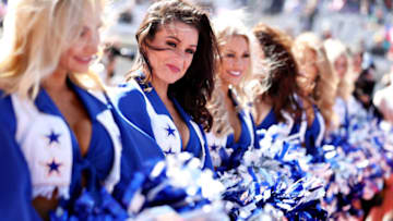 AUSTIN, TEXAS - NOVEMBER 03: The Dallas Cowboys cheerleaders are seen for the drivers parade before the F1 Grand Prix of USA at Circuit of The Americas on November 03, 2019 in Austin, Texas. (Photo by Mark Thompson/Getty Images)