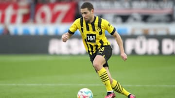 Bayern Munich reportedly agree a deal with former Borussia Dortmund defender Raphael Guerreiro. (Photo by Christian Kaspar-Bartke/Getty Images)