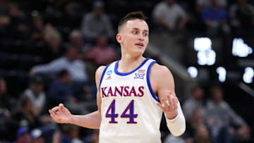 Kansas basketball (Photo by Tom Pennington/Getty Images)