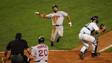 NEW YORK - SEPTEMBER 17: Dave Roberts #31 of the Boston Red Sox (Photo by Ezra Shaw/Getty Images)