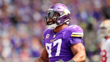 (Photo by Adam Bettcher/Getty Images) Everson Griffen