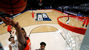 Syracuse basketball (Photo by Sarah Stier/Getty Images)