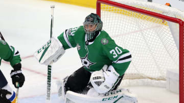 DALLAS, TX - SEPTEMBER 19: Dallas Stars goalie Ben Bishop (30) during the NHL game between the St. Louis Blues and Dallas Stars on September 19, 2017 at American Airlines Center in Dallas, TX. (Photo by Andrew Dieb/Icon Sportswire via Getty Images)