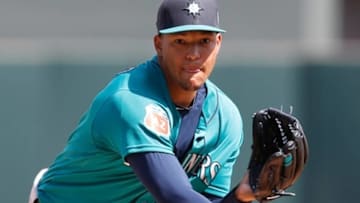Mar 14, 2016; Salt River Pima-Maricopa, AZ, USA; Seattle Mariners starting pitcher Taijuan Walker (44) throws in the first inning during a spring training game against the Arizona Diamondbacks at Salt River Fields at Talking Stick. Mandatory Credit: Rick Scuteri-USA TODAY Sports