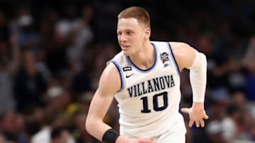 SAN ANTONIO, TX - APRIL 02: Donte DiVincenzo #10 of the Villanova Wildcats. (Photo by Ronald Martinez/Getty Images)