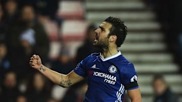 SUNDERLAND, ENGLAND - DECEMBER 14: Cesc Fabregas of Chelsea celebrates scoring his sides first goal during the Premier League match between Sunderland and Chelsea at Stadium of Light on December 14, 2016 in Sunderland, England. (Photo by Laurence Griffiths/Getty Images)