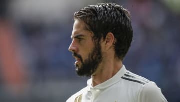 MADRID, SPAIN - OCTOBER 20: Isco of Real Madrid during the La Liga Santander match between Real Madrid v Levante at the Santiago Bernabeu on October 20, 2018 in Madrid Spain (Photo by David S. Bustamante/Soccrates /Getty Images)