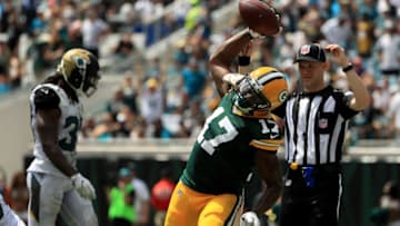 JACKSONVILLE, FL - SEPTEMBER 11: Davante Adams #17 of the Green Bay Packers celebrates a touchdown during the game against the Jacksonville Jaguars at EverBank Field on September 11, 2016 in Jacksonville, Florida. (Photo by Mike Ehrmann/Getty Images)