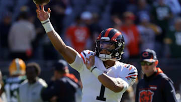 CHICAGO, ILLINOIS - OCTOBER 17: Justin Fields #1 of the Chicago Bears warms up before a game against the Green Bay Packers at Soldier Field on October 17, 2021 in Chicago, Illinois. (Photo by Jonathan Daniel/Getty Images)
