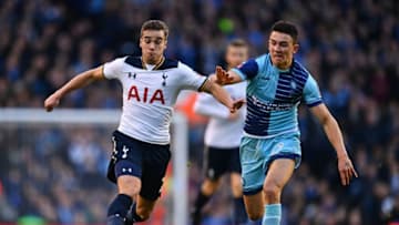 LONDON, ENGLAND - JANUARY 28: Harry Winks of Tottenham Hotspur and Luke O'Nien of Wycombe Wanderers compete for the ball during the Emirates FA Cup Fourth Round match between Tottenham Hotspur and Wycombe Wanderers at White Hart Lane on January 28, 2017 in London, England. (Photo by Dan Mullan/Getty Images)