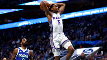 De'Aaron Fox (5), Sacramento Kings against Dallas Mavericks. (Photo by Ron Jenkins/Getty Images)