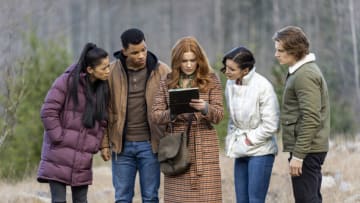 Nancy Drew -- "The Scourge of the Forgotten Rune" -- Image Number: NCD211a_0007r.jpg -- Pictured (L-R): Leah Lewis as George, Tunji Kasim as Nick, Kennedy McMann as Nancy, Maddison Jaizani as Bess and Alex Saxon as Ace -- Photo: Colin Bentley/The CW -- © 2021 The CW Network, LLC. All Rights Reserved.