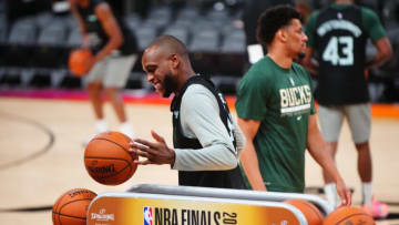 Milwaukee Bucks, Khris Middleton (Photo by Mark J. Rebilas-USA TODAY Sports)