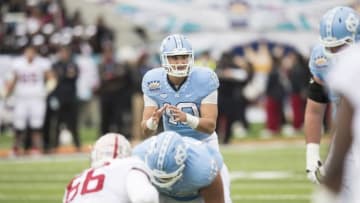 Dec 30, 2016; El Paso, TX, USA; North Carolina Tar Heels quarterback Mitch Trubisky (10) scans the Stanford Cardinal defense at Sun Bowl Stadium. Mandatory Credit: Ivan Pierre Aguirre-USA TODAY Sports