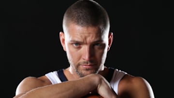 MEMPHIS, TN - SEPTEMBER 25: Chandler Parsons