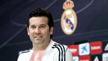 MADRID, SPAIN - FEBRUARY 5: coach Santiago Solari of Real Madrid during the Training Real Madrid at the Ciudad deportiva de Valdebebas on February 5, 2019 in Madrid Spain (Photo by David S. Bustamante/Soccrates/Getty Images)