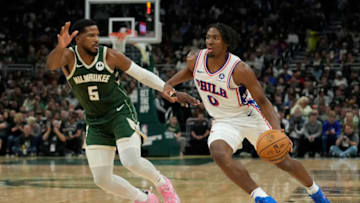 MILWAUKEE, WISCONSIN - OCTOBER 26 (Photo by Patrick McDermott/Getty Images)