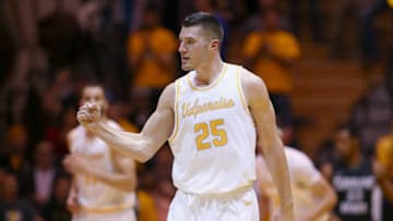 VALPARAISO, IN - FEBRUARY 09: Valparaiso Crusaders forward Alec Peters (25) celebrates after making a basket in action during the first half of a game between the Cleveland State Vikings and the Valparaiso Crusaders on February 09, 2017 at the Athletics-Recreation Center in Valparaiso, IN. (Photo by Robin Alam/Icon Sportswire via Getty Images)