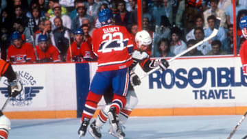 PHILADELPHIA, PA - MAY, 1985: Bob Gainey