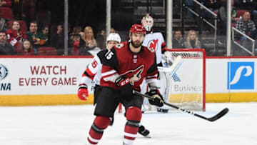 GLENDALE, AZ - JANUARY 04: Brad Richardson #15 of the Arizona Coyotes skates up ice against the New Jersey Devils at Gila River Arena on January 4, 2019 in Glendale, Arizona. (Photo by Norm Hall/NHLI via Getty Images)
