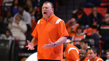 Nov 25, 2022; Champaign, Illinois, USA; Illinois Fighting Illini head coach Brad Underwood reacts during the first half at State Farm Center against the Lindenwood Lions.Mandatory Credit: Ron Johnson-USA TODAY Sports