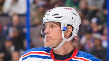 EDMONTON, AB - MARCH 30: Brad Richards #19 of the New York Rangers in action against the Edmonton Oilers during an NHL game at Rexall Place on March 30, 2014 in Edmonton, Alberta, Canada. The Rangers defeated the Oilers 5-0. (Photo by Derek Leung/Getty Images)