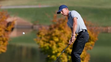 ATLANTA, GA - OCTOBER 31: Michael Feagles of Illinois chips on the ninth green during day 1 of the 2016 East Lake Cup at East Lake Golf Club on October 31, 2016 in Atlanta, Georgia. (Photo by Kevin C. Cox/Getty Images)