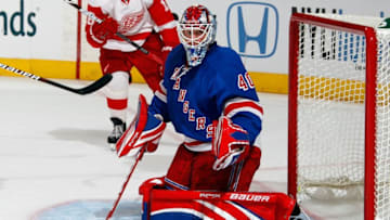 NEW YORK - SEPTEMBER 21: Stephen Valiquette #40 of the New York Rangers protects the net against the Detroit Red Wings during a preseason game on September 21, 2009 at Madison Square Garden in New York City. The Rangers defeat the Red Wings 4-2. (Photo by Rebecca Taylor/MSG Photos/Getty Images)