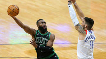 Jaylen Brown #7 of the Boston Celtics shoots against Willy Hernangomez #9 of the New Orleans Pelicans (Photo by Jonathan Bachman/Getty Images)