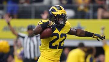 ARLINGTON, TX - SEPTEMBER 02: Karan Higdon #22 of the Michigan Wolverines celebrates a third quarter touchdown against the Florida Gators at AT&T Stadium on September 2, 2017 in Arlington, Texas. (Photo by Tom Pennington/Getty Images)
