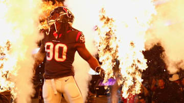 Clowney of the Houston Texans (Photo by Tim Warner/Getty Images)