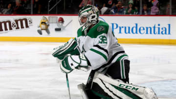 NEWARK, NEW JERSEY - DECEMBER 15: Kari Lehtonen
