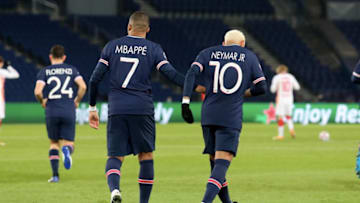 Neymar Jr #10 of Paris Saint-Germain celebrate his goal with Kylian Mbappe #7(Photo by Xavier Laine/Getty Images)