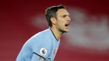 SOUTHAMPTON, ENGLAND - NOVEMBER 06: Alex McCarthy of Southampton during the Premier League match between Southampton and Newcastle United at St Mary's Stadium on November 06, 2020 in Southampton, England. Sporting stadiums around the UK remain under strict restrictions due to the Coronavirus Pandemic as Government social distancing laws prohibit fans inside venues resulting in games being played behind closed doors. (Photo by Robin Jones/Getty Images)