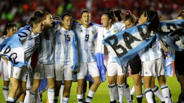 PANAMA, CIUDAD DE, PANAMA - NOVEMBER 13: Players of Argentina celebrate after a second leg match between Argentina and Panama as part of Women's World Cup Qualifier Play Off on November 13, 2018 in Panama, Ciudad de, Panama. (Photo by Getty Images/Getty Images)