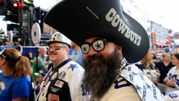 NASHVILLE, TENNESSEE - APRIL 25: Fans show support for their team during the 2019 NFL Draft on April 25, 2019 in Nashville, Tennessee. (Photo by Andy Lyons/Getty Images)