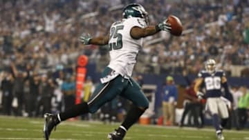 Nov 27, 2014; Arlington, TX, USA; Philadelphia Eagles running back LeSean McCoy (25) runs with the ball for a third quarter touchdown against the Dallas Cowboys at AT&T Stadium. Mandatory Credit: Matthew Emmons-USA TODAY Sports