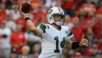 Sep 25, 2016; Kansas City, MO, USA; New York Jets quarterback Ryan Fitzpatrick (14) throws a pass against the Kansas City Chiefs in the second half at Arrowhead Stadium. Kansas City won 24-3. Mandatory Credit: John Rieger-USA TODAY Sports