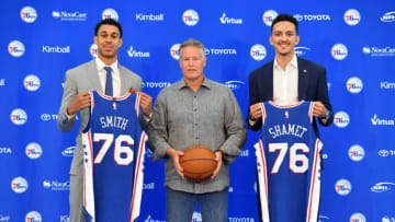 Zhaire Smith, Brett Brown, Landry Shamet | Philadelphia 76ers (Photo by Jesse D. Garrabrant/NBAE via Getty Images)