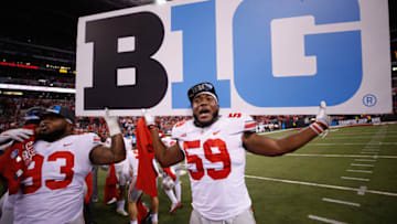 INDIANAPOLIS, IN - DECEMBER 02: Defensive lineman Tyquan Lewis