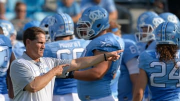 Twitter was split on former Auburn football HC Gene Chizik's return to UNC (Photo by Grant Halverson/Getty Images)