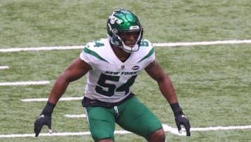 INDIANAPOLIS, INDIANA - SEPTEMBER 27: Avery Williamson #54 of the New York Jets in action in the game against the Indianapolis Colts at Lucas Oil Stadium on September 27, 2020 in Indianapolis, Indiana. (Photo by Justin Casterline/Getty Images)
