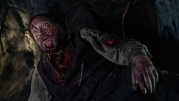Guillermo del Toro's Cabinet Of Curiosities. David Hewlett as Masson in episode “Graveyard Rats” of Guillermo del Toro's Cabinet Of Curiosities. Cr. Ken Woroner/Netflix © 2022
