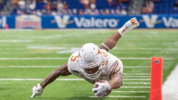 Bijan Robinson, Texas Football Mandatory Credit: Ricardo B. Brazziell /American-Statesman-USA TODAY Sports