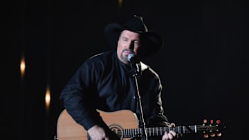 NASHVILLE, TN - NOVEMBER 14: (INSIDE ACCESS - FOR EDITORIAL USE ONLY) Garth Brooks performs onstage during the 52nd annual CMA Awards at the Bridgestone Arena on November 14, 2018 in Nashville, Tennessee. (Photo by Erika Goldring/WireImage,)
