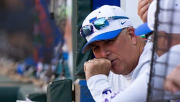 Florida Head Coach Tim Walton tries to get his plan together early in the game. The Florida women’s softball team hosted FSU at Katie Seashole Pressly Stadium in Gainesville, FL on Wednesday, May 3, 2023. The Seminoles defeated the Gators 8-7. [Doug Engle/Gainesville Sun]Flgai 050523 Fsu Uf Softball